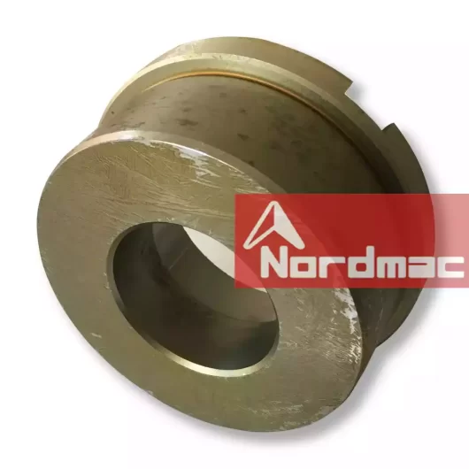 15251968 路  Shank Bushing: A bushing used to support and guide the shank of a tool or component.